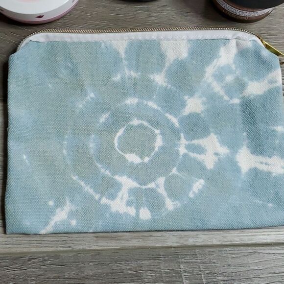 COSMETIC / MAKE UP / PENCIL BAG BUNDLE - Picture 2 of 4